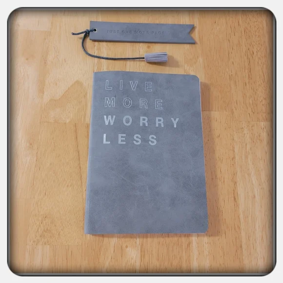 NWOT Grey Suede Leather Journal - Picture 5 of 5